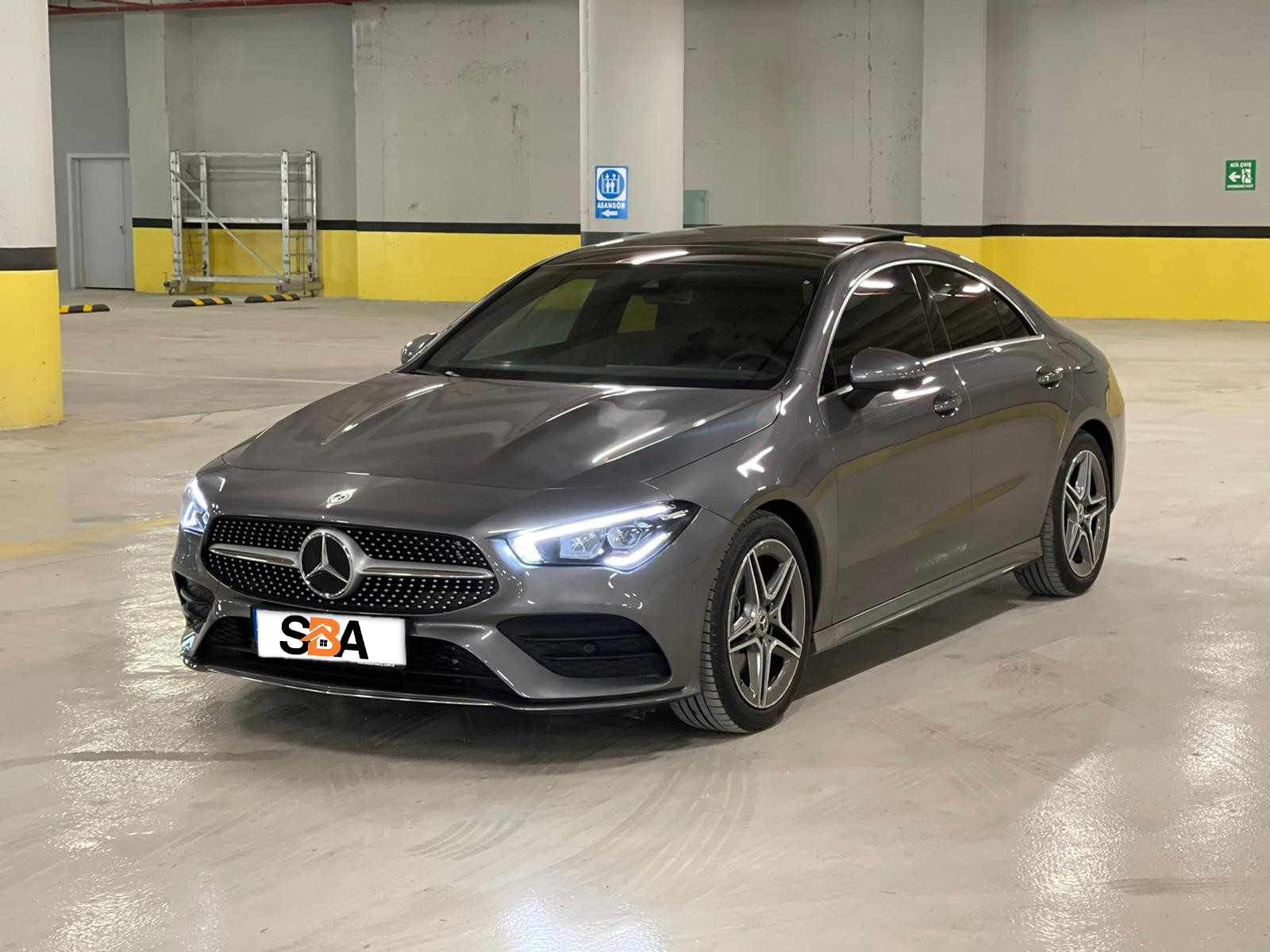 Mercedes CLA200